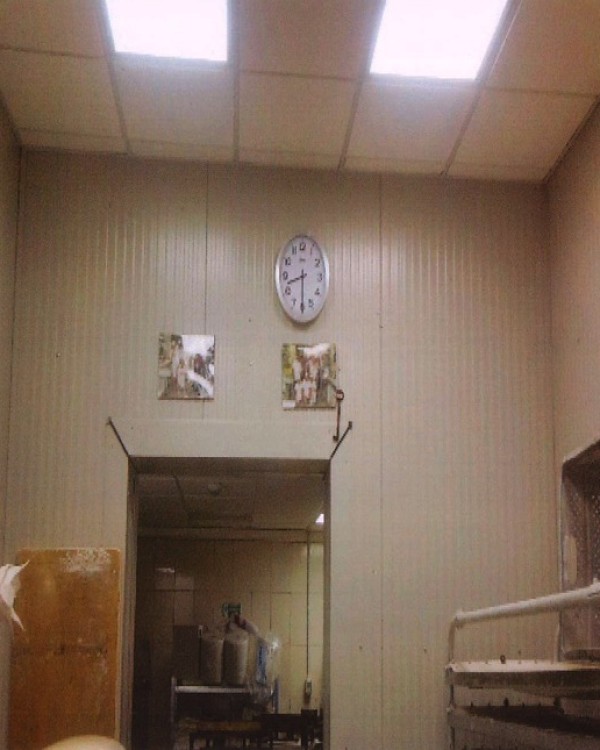 Rivestimento zona di lavorazione panificio