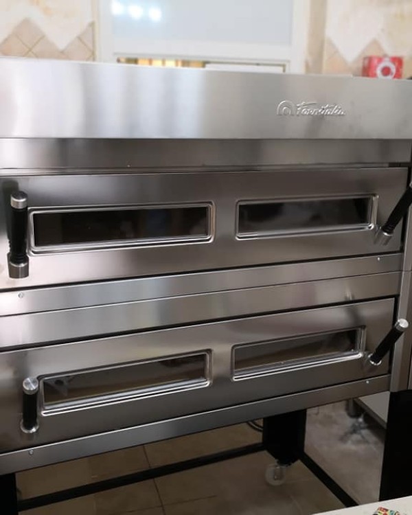 Fornitura e montaggio forno pizza