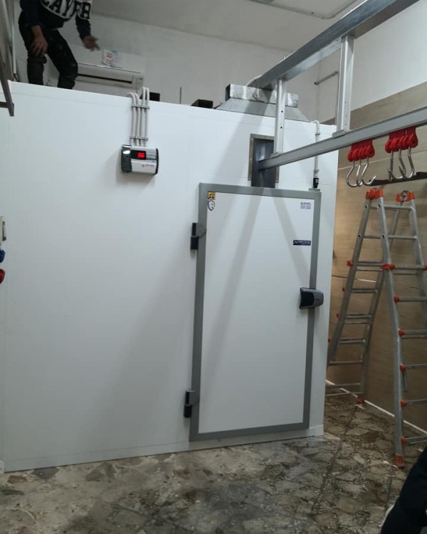 Installazione cella con guidovia