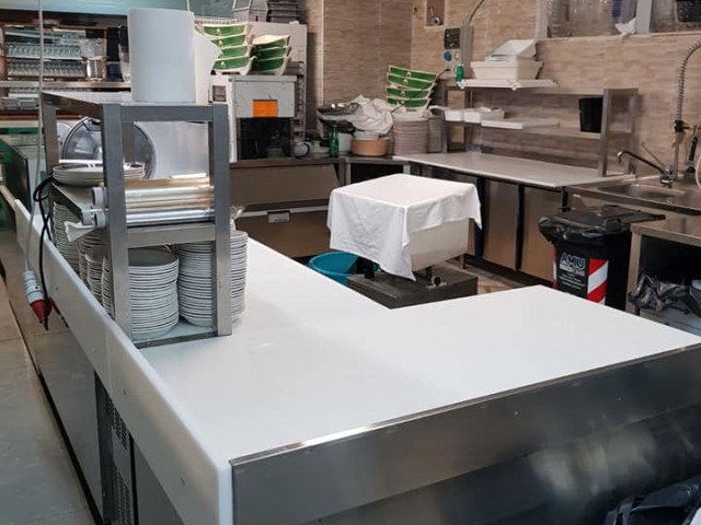 Bancone lavorazione pesce - foto 7