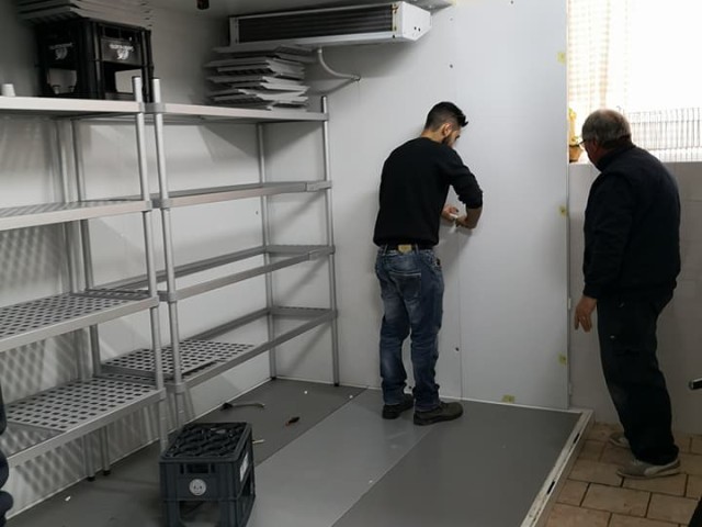 Montaggio cella refrigerata in una masseria - foto 3