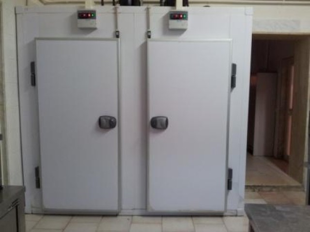 cella per cucina a due camere separate