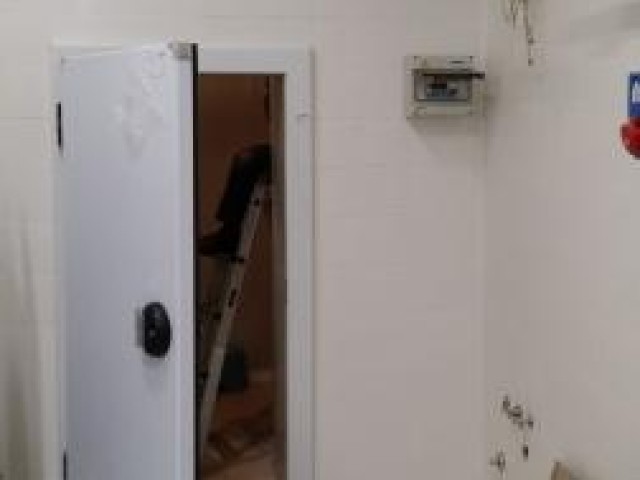 Trasformazione di camere bianche in celle refrigerate - foto 16