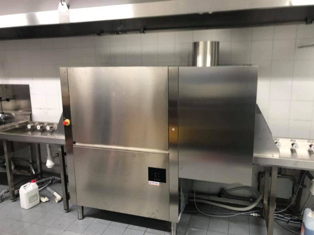Montaggio di una lavastoviglie a traino - foto 2