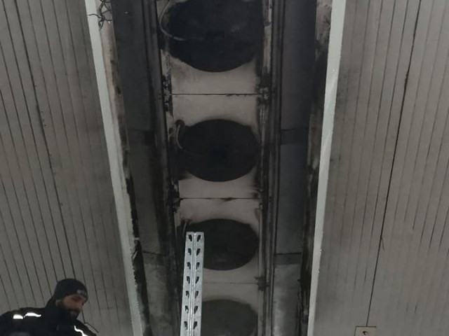 Lavaggio e sanificazione aereo evaportatori su piattaforma - foto 5