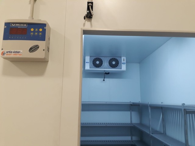 Montaggio di una cella tn scaffalatura interna - foto 7