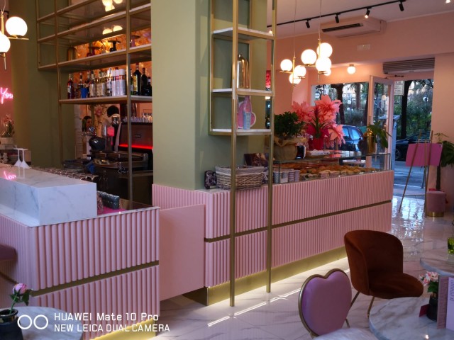 Progettazione e arredamento bar - foto 4