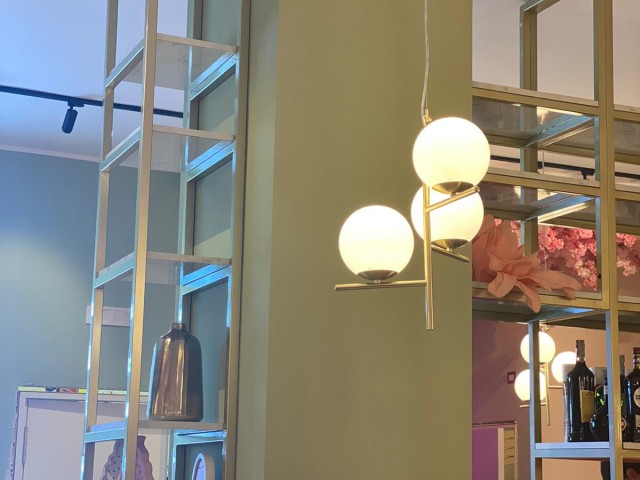 Progettazione e arredamento bar - foto 6