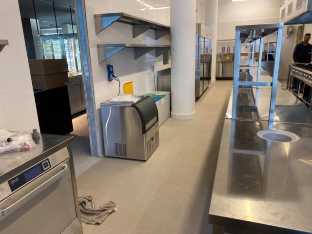 Fornitura e installazione cucina - foto 2