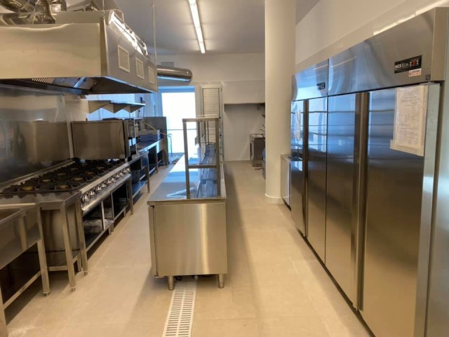 Fornitura e installazione cucina - foto 4