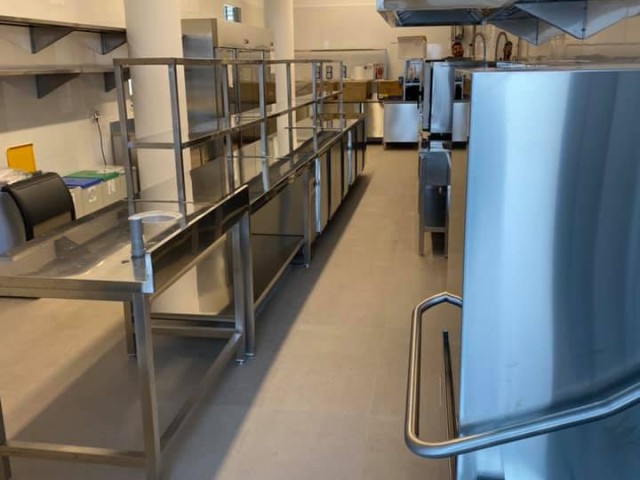 Fornitura e installazione cucina - foto 1