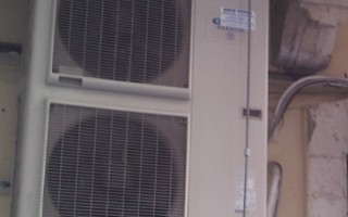 <div> vista unità esterna da 60000 BTU/H</div>